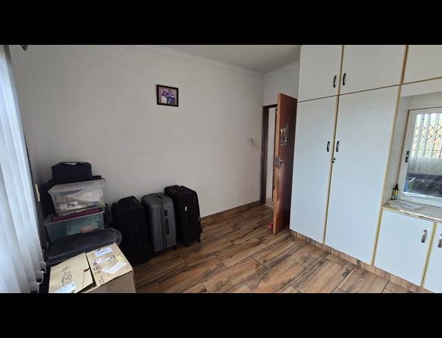 850M² BUILDING FOR SALE IN DAWNSIDE
